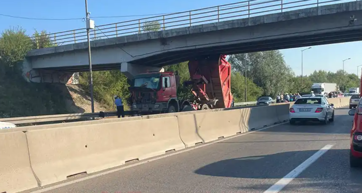 image_2023-08-14_121356094